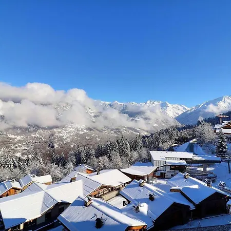 2 Pieces Confortables, Skis Aux Pieds, Proche Commerces Courchevel